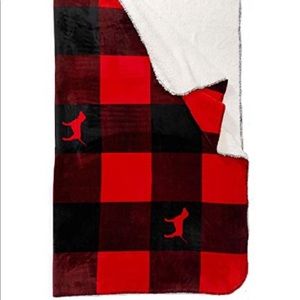 Victoria’s Secret Sherpa Blanket!